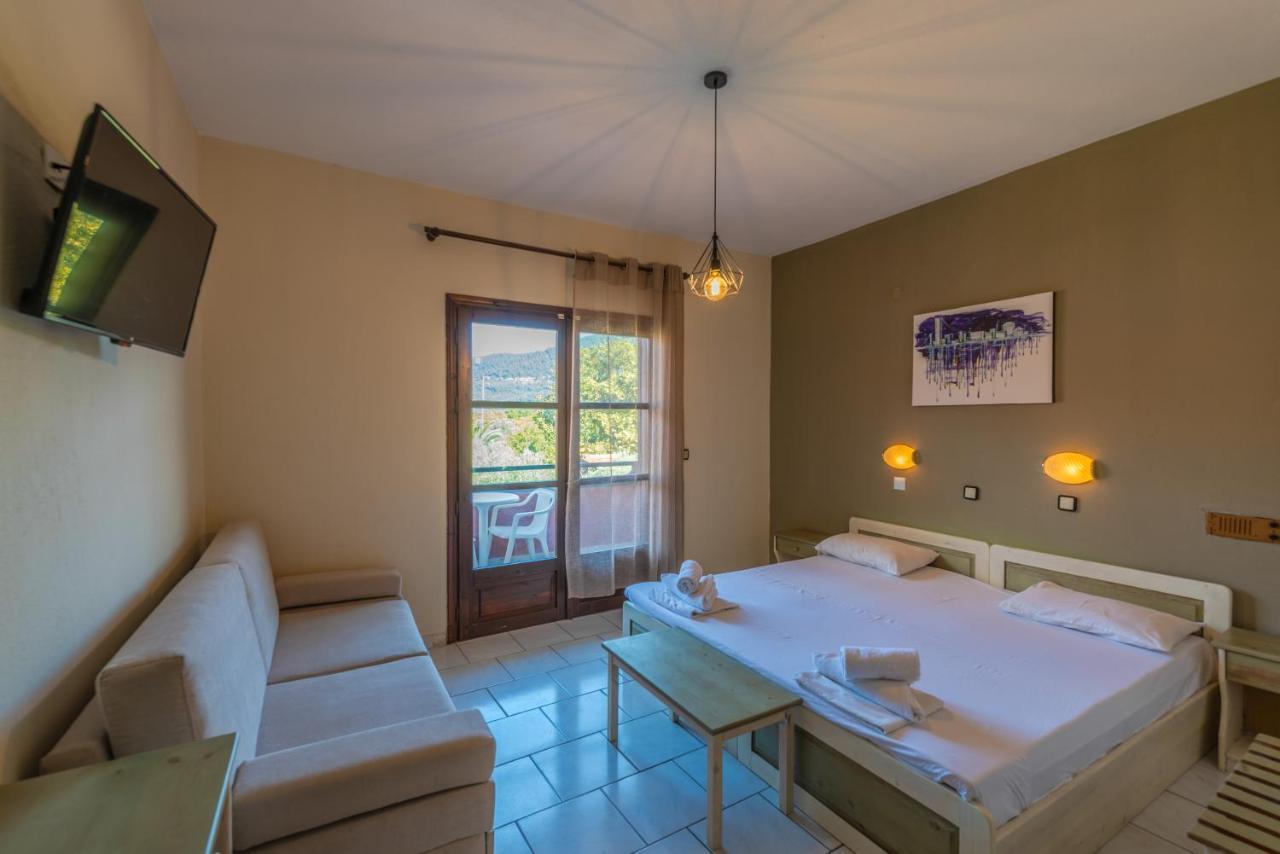 Natasa Hotel Skala Potamia  Exteriér fotografie
